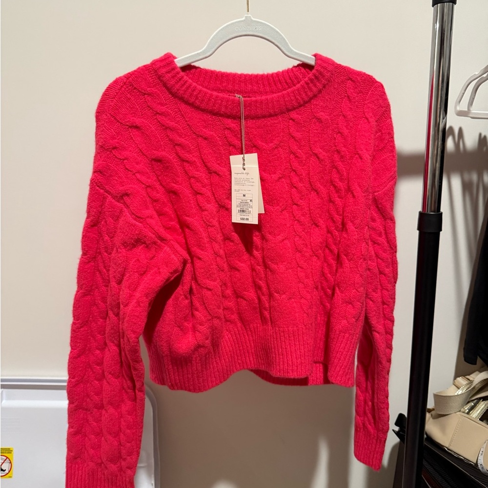 Women's Cable Knit Sweater - Pink